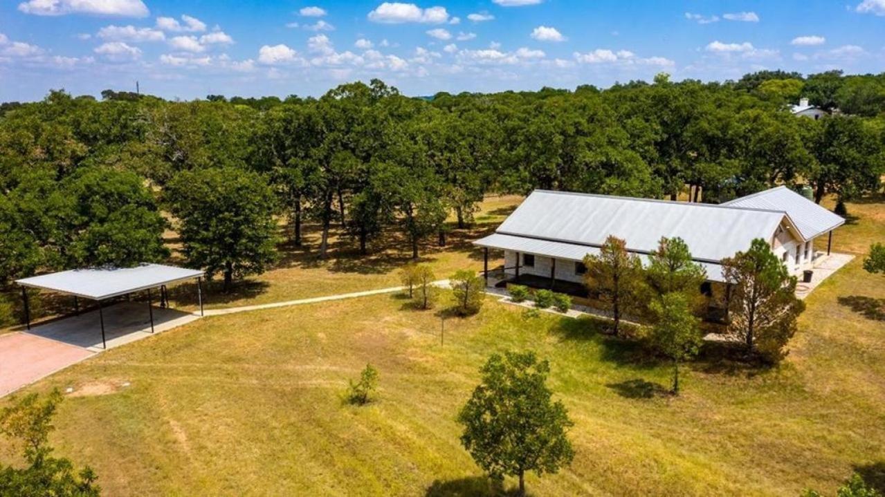 Pecan Farm Haus เฟรเดอริกส์เบิร์ก ภายนอก รูปภาพ